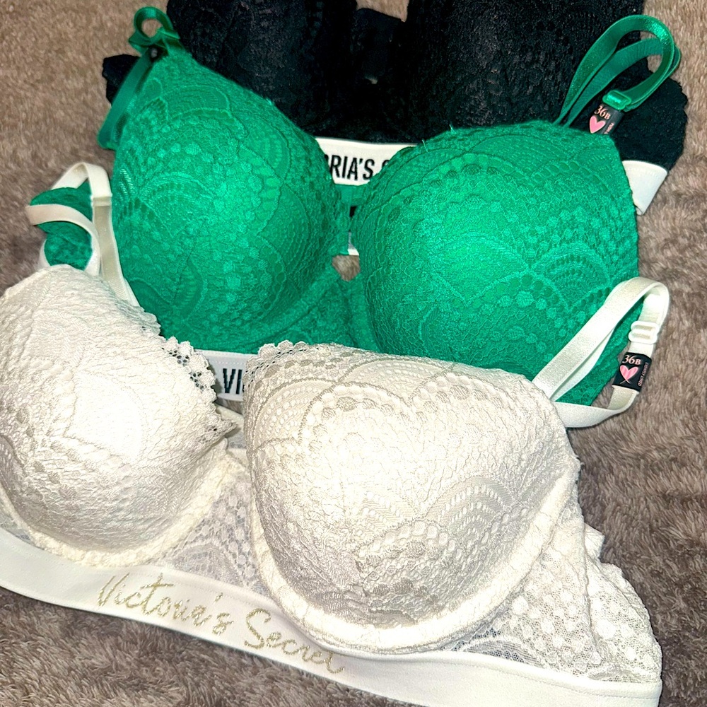 Victoria's Secret Lace Bra Set - Black, Green, and White 36B NWT